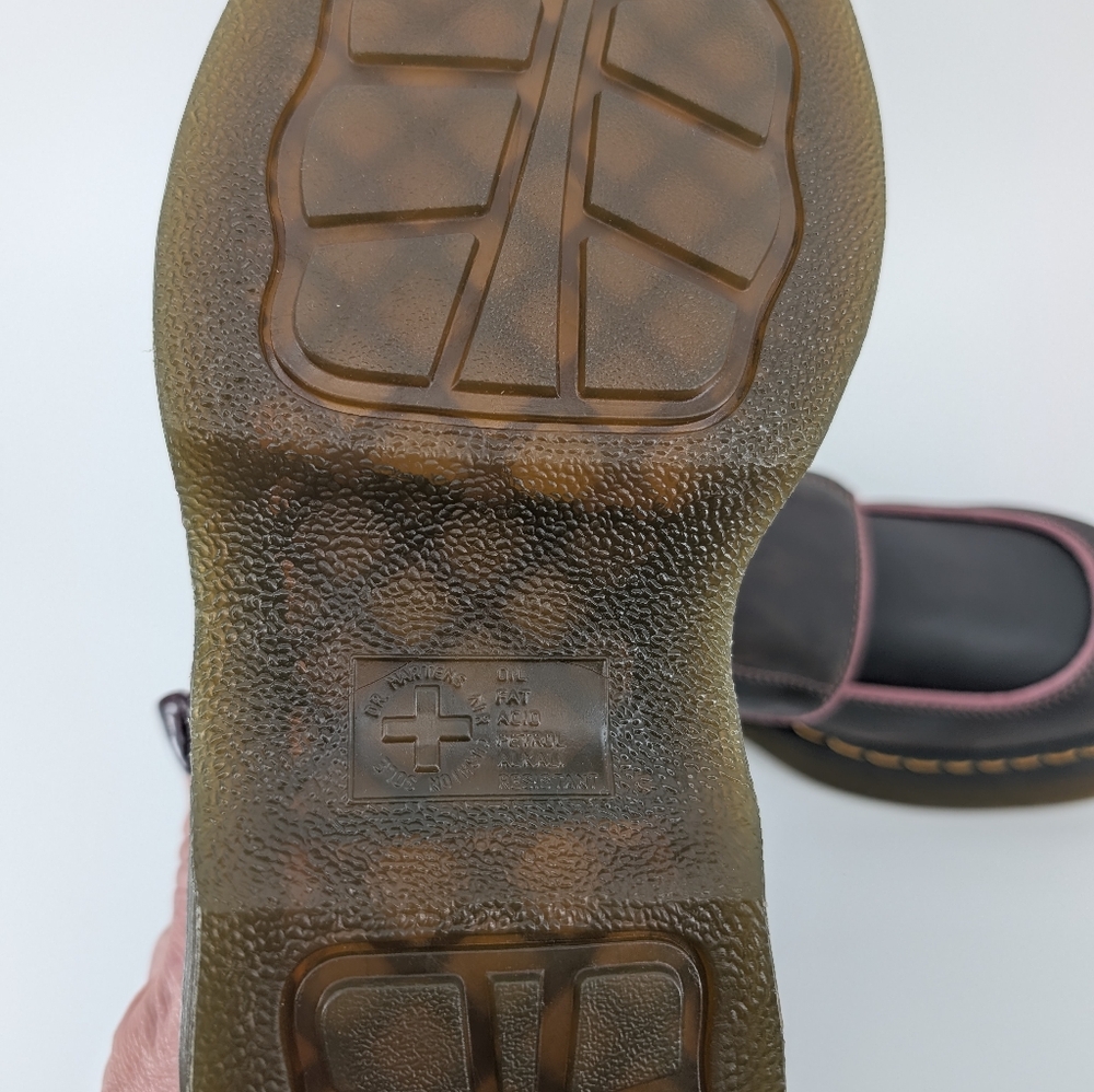 Dr. Martens Buzz Strap Wyomings - Picture 5 of 5